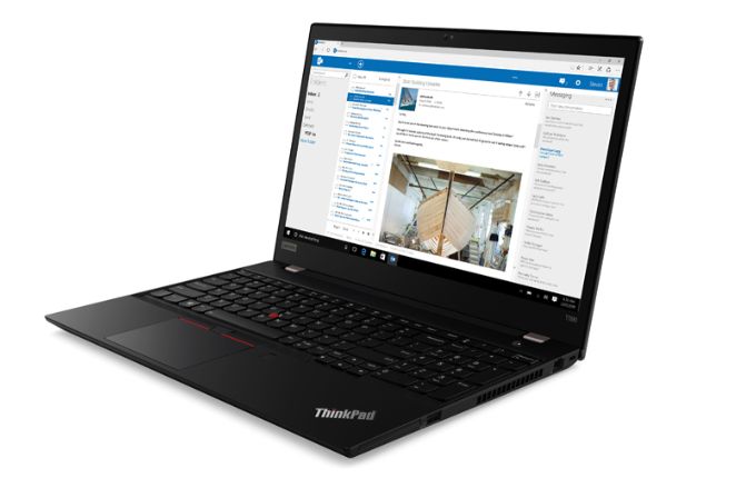 Das Lenovo ThinkPad T590 in Schwarz ist ein Laptop mit Tastatur und Bildschirm